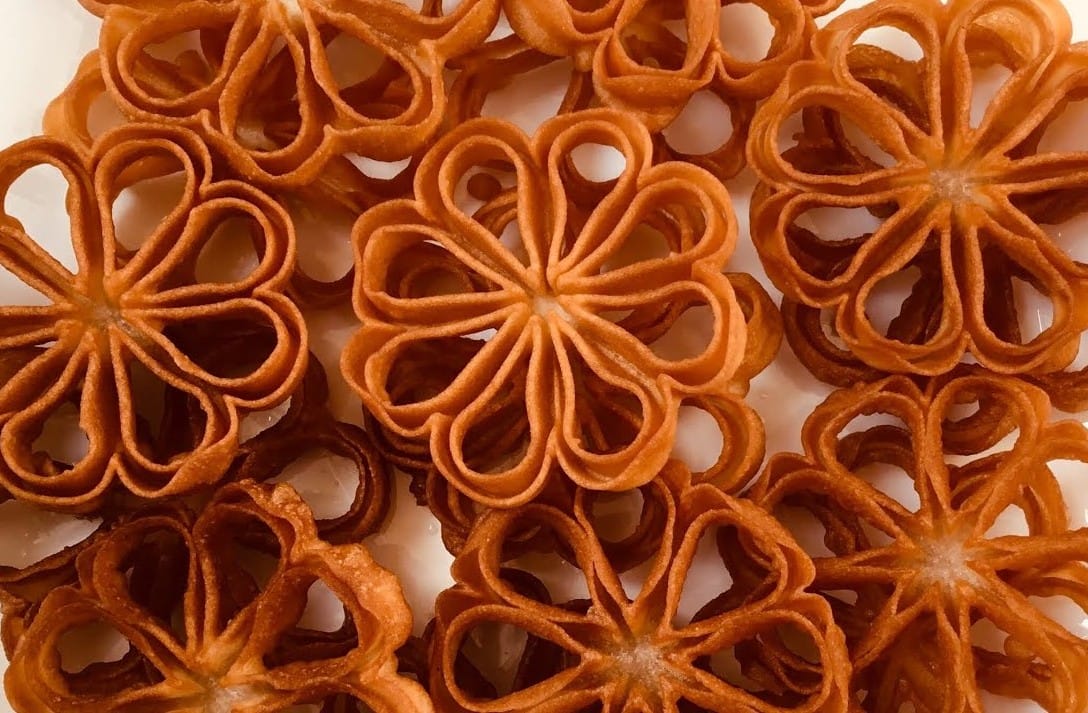 Gulabi Puvvulu(Hot)